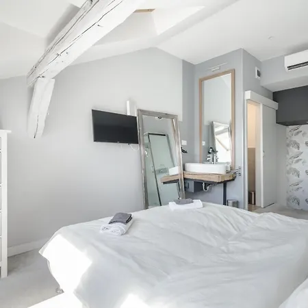 Nador Boutique- Location, By Bqa * Budapest