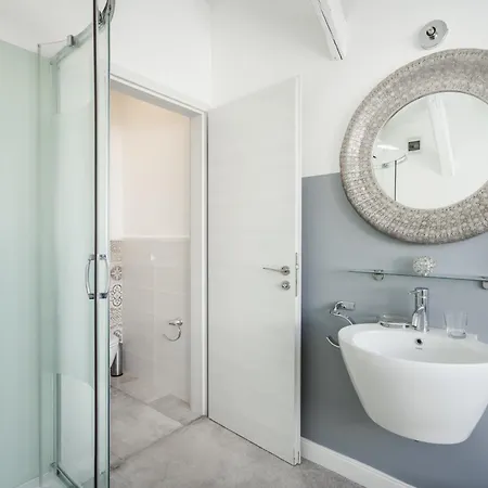 Nador Boutique- Location, By Bqa Budapest