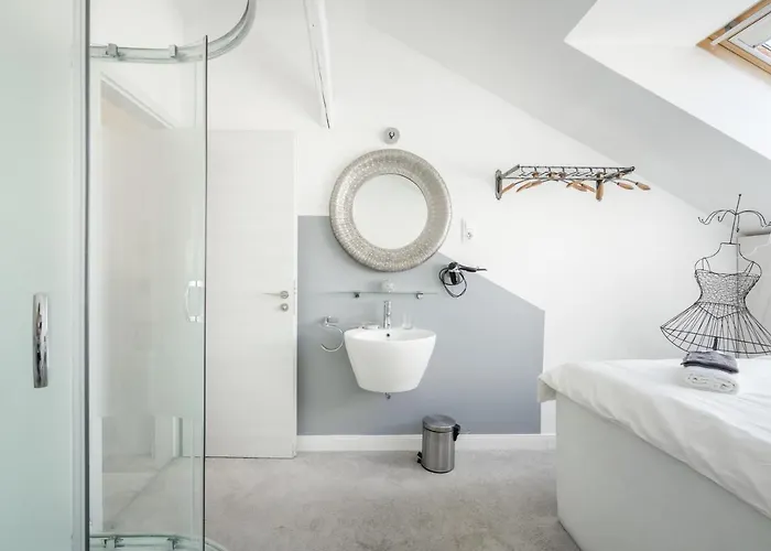 Nador Boutique- Location, By Bqa * Budapest