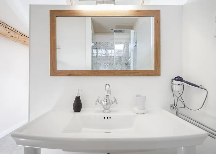 Nador Boutique- Location, By Bqa * Budapest